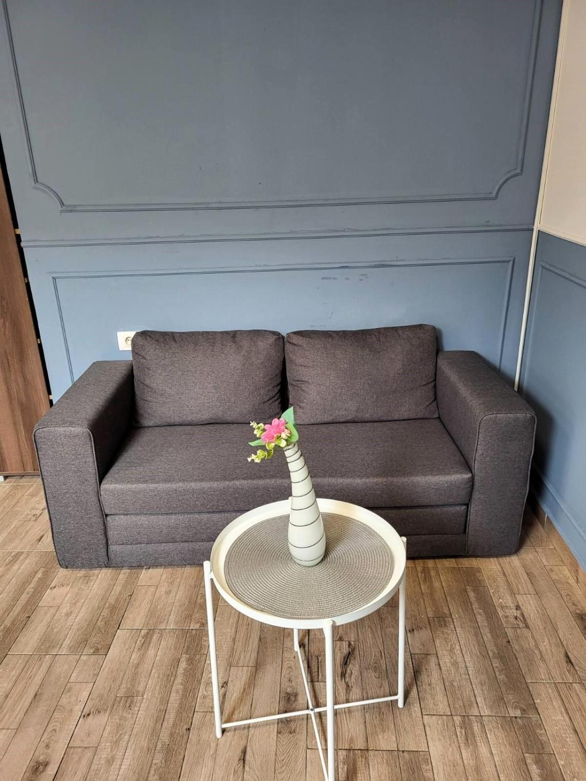 Guesthouse Ozegovic เบลเกรด ภายนอก รูปภาพ